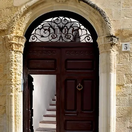 Palazzo Rudiae - Santa Teresa *